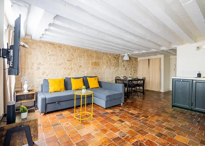 Appartement Au Coeur De Paris Ile Saint-Louis Free Netflix