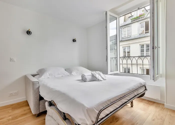 Clery-Cosy Studio Au Centre De Paris