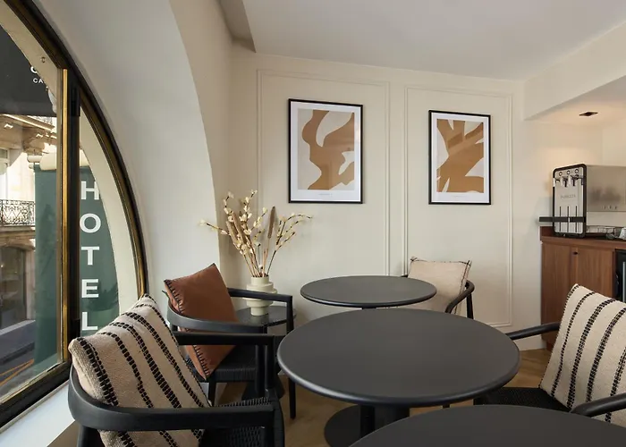 Hotel Elysée Secret