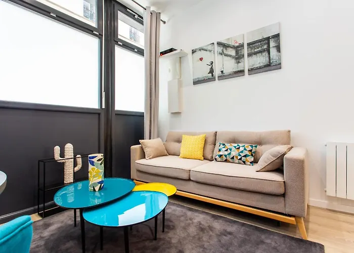 Intimate Apartment - 1Br-4P - Republique