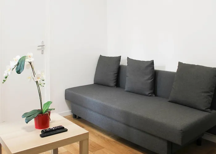 Beautiful Family Studio In The 13Th