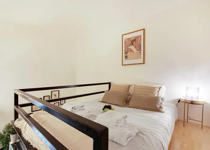 Cosy Home In The Heart Of Paris
