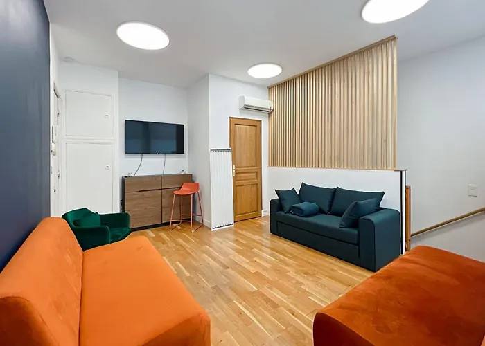 Nice 2 Rooms Near The Place De La Nation