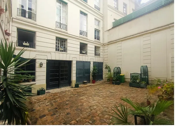 Central And Cosy 1 Bedroom Apartment