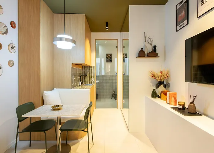 Room Aboukir, Paris Centre