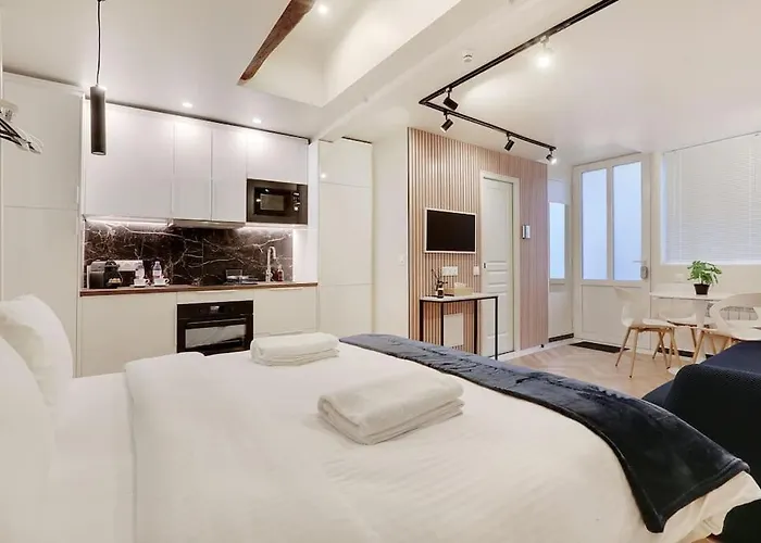 Gembnb Luxury Apartment In Paris - Abbesses - Montmartre