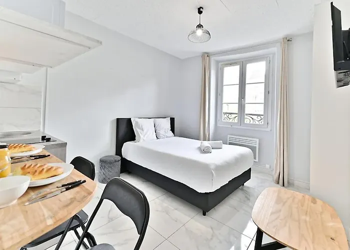 Agreable Studio #Montmartre #Sacrecoeur - II