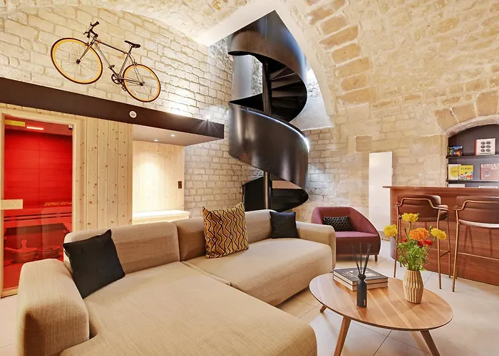 Sereners - Charming Serviced Apartments - Place Des Vosges