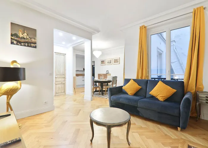 Charmant Appartement Arc De Triomphe Free Netflix