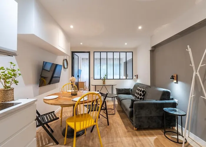 Nouveau Appartement Sacre Coeur Cottages 2