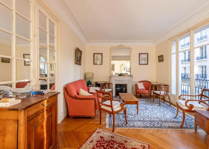 Francisque Sarcey - Appartement Proche Trocadero
