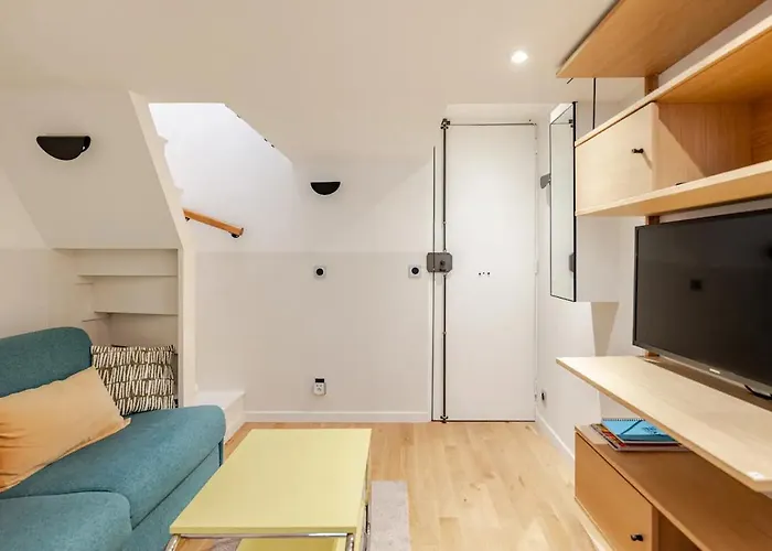 Cosy Duplex In Central Paris