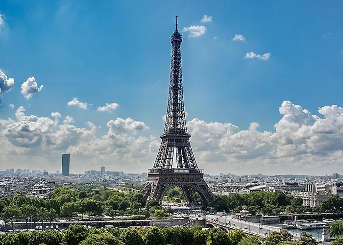Majestic Luxueux 2 Big Bedroom Eiffel-Tower
