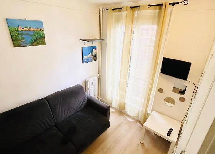 Studio Centre Centre Paris Moderne Et Fonctionnel A Deux Pas De La Seine