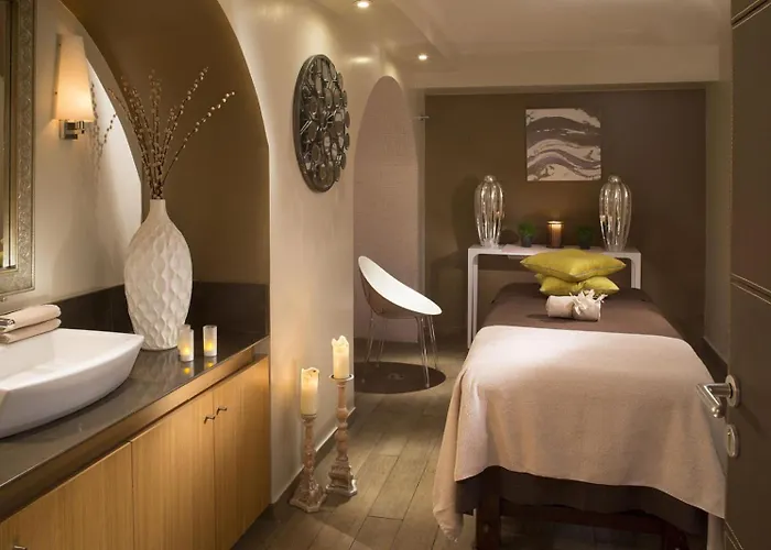 Hotel Le Six