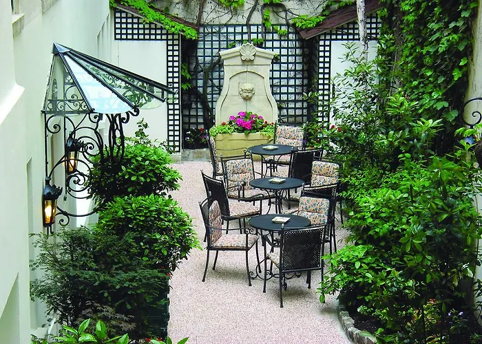 Hotel De Varenne