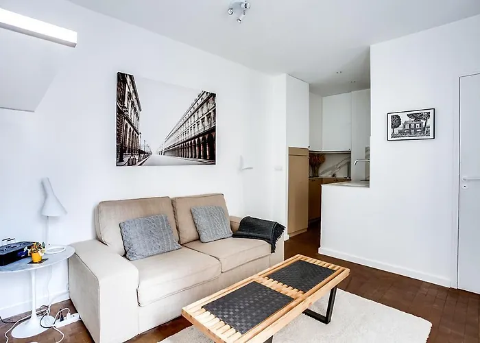 Designer Flat - Rue Saint Honore