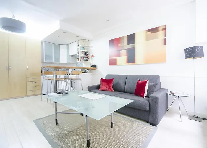 Luxury Home In Ile Saint Louis New I
