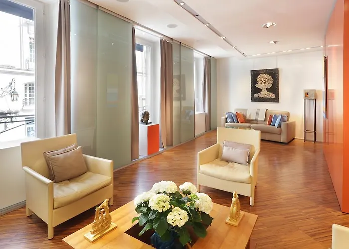 Terrace Matignon Apartment