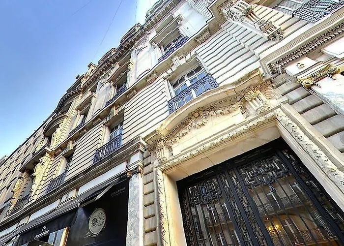 Luxury Apartment Paris Vendome