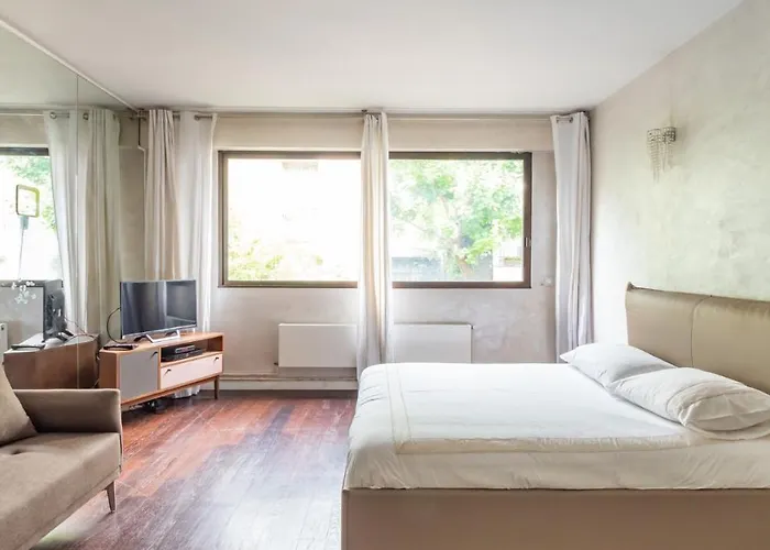 Luxe Exceptionnel, Avenue Foch