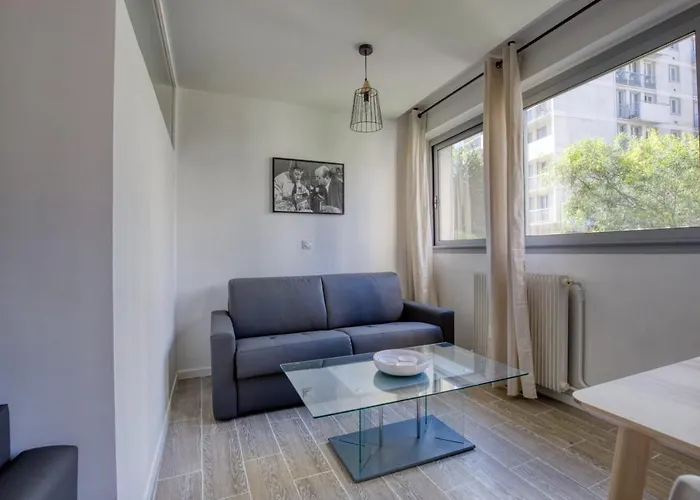 Superb apartment near the Bassin de la Villette