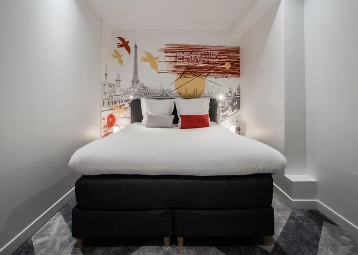 Suite Eluard Au Coeur De La Rive Gauche, Neuf, Design, 2-4 Personnes