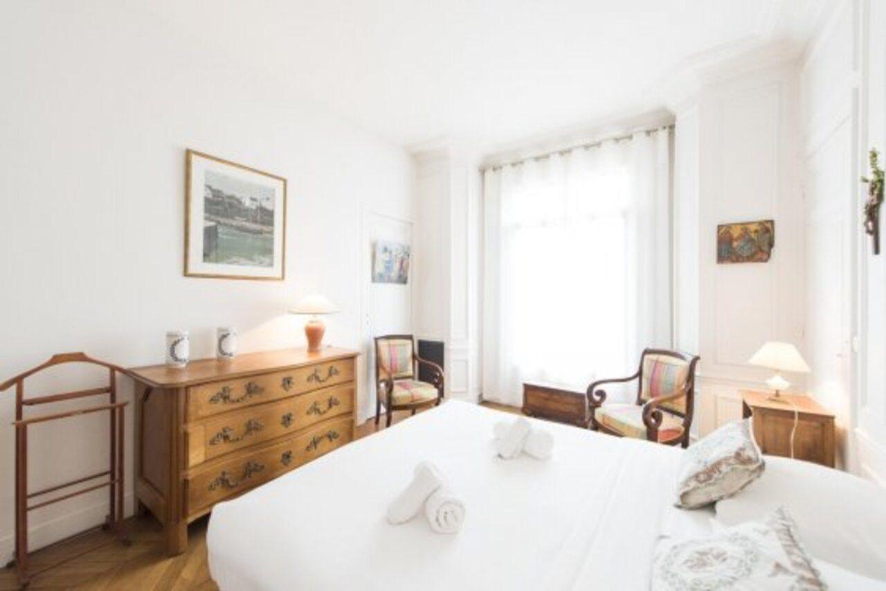 Veeve - Elegance Near Batignolles Appartamento Parigi