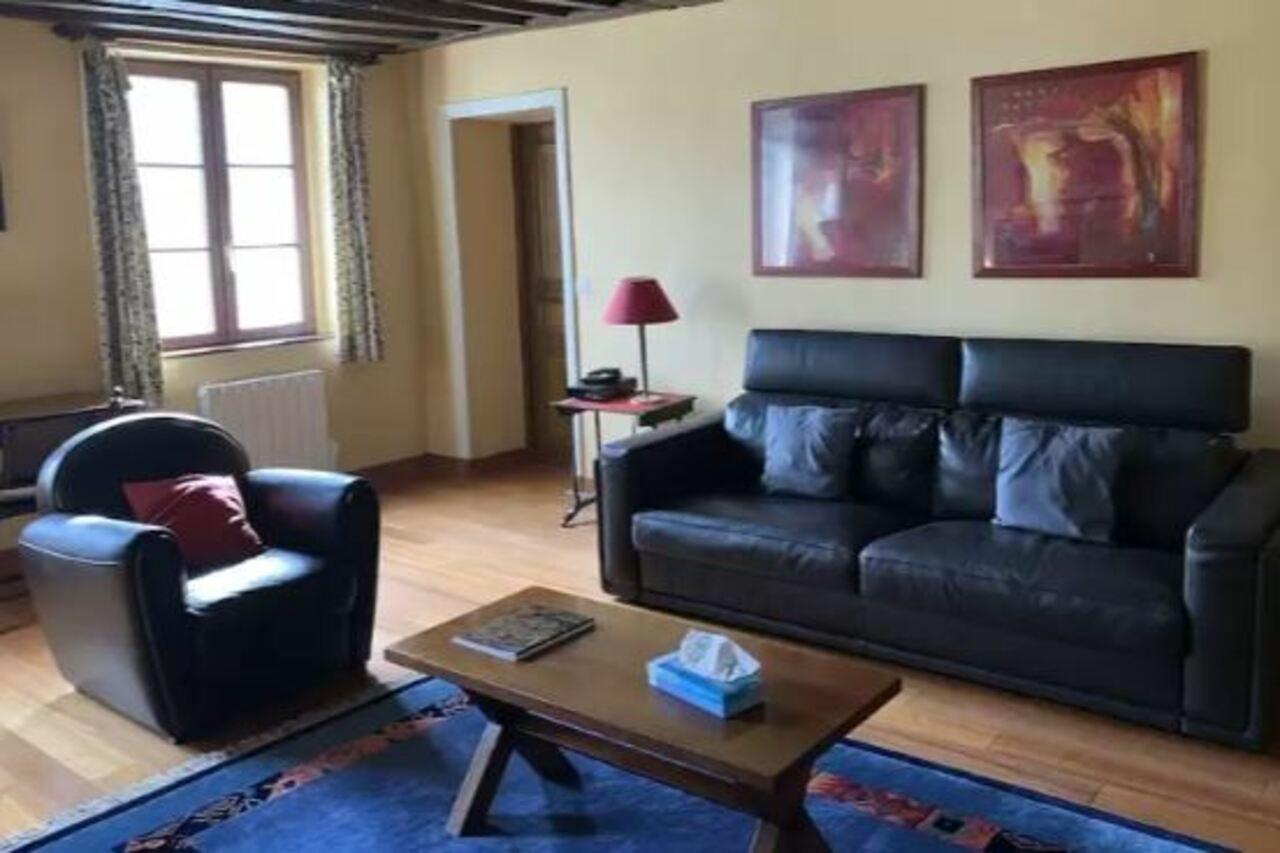 1 * Parigi