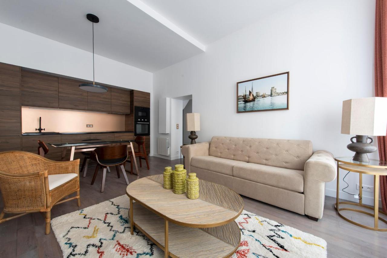 Apartment Semaphore *