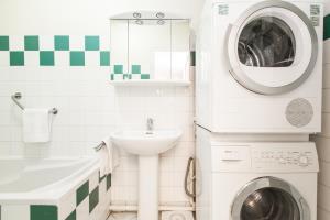Hotel Papillon 2272 Hld 34498