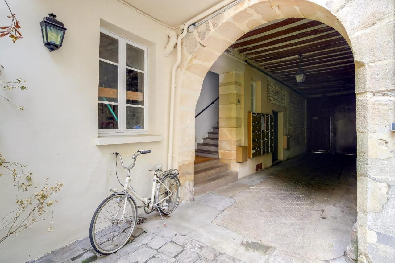 Cosy Nest In The Marais By Guestready *