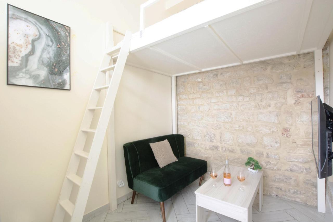 Cosy Nest In The Marais By Guestready * Parigi
