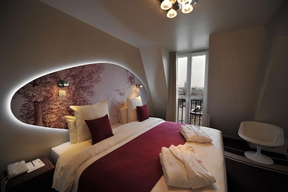 Mercure Bastille Marais 4*