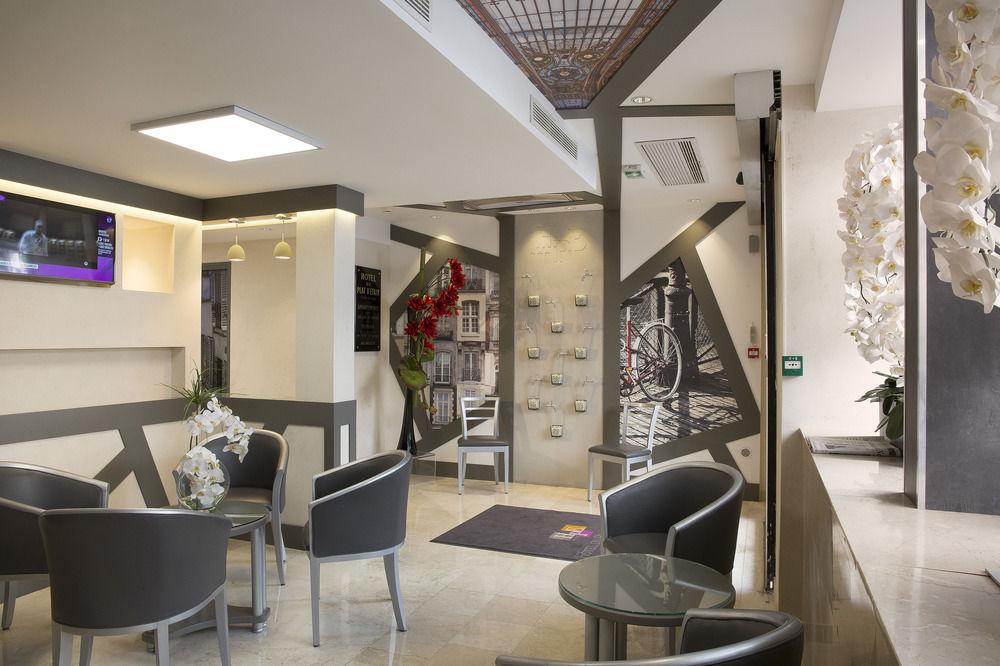 Du Plat D'etain Hotel Parigi