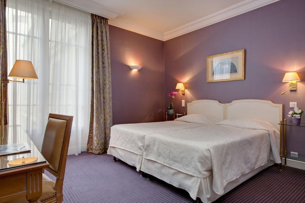 Le Littré 4* Parigi
