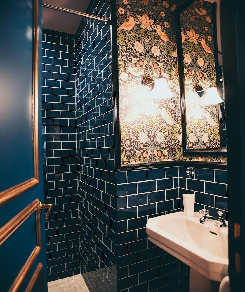 La Mondaine 3*
