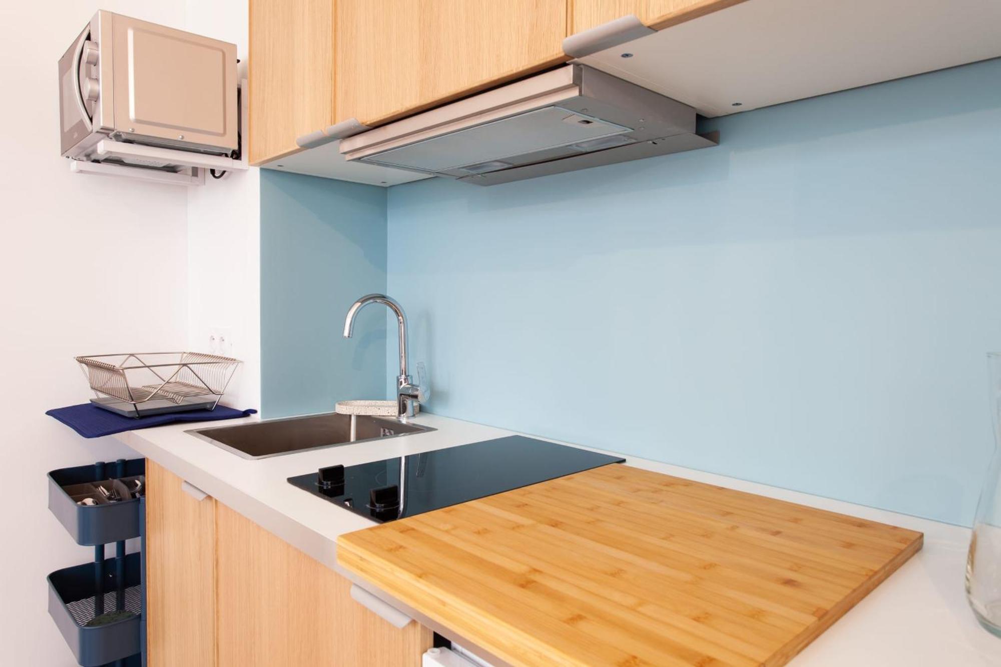 Luminous Appt And Design Close To The Sacred Heart Apartment