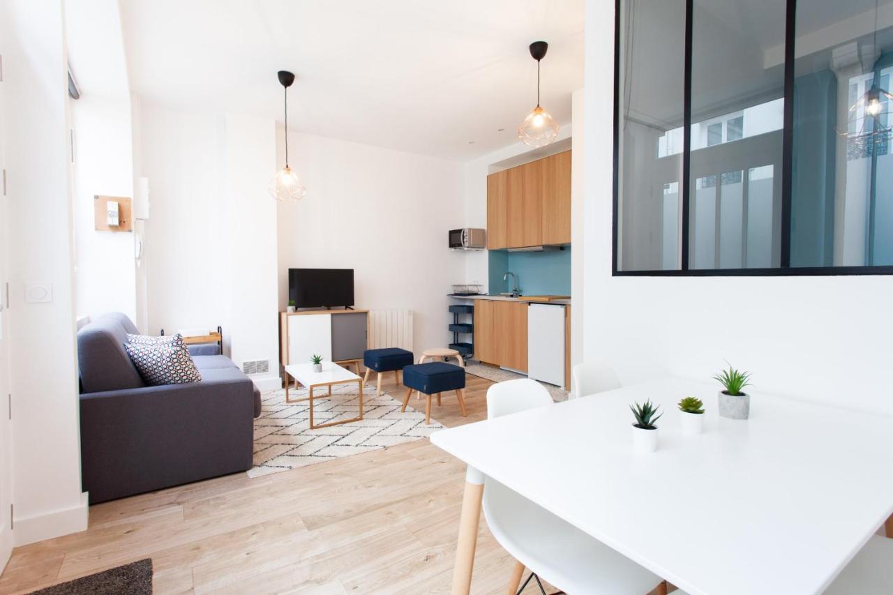Apartment Luminous Appt And Design Close To The Sacred Heart *