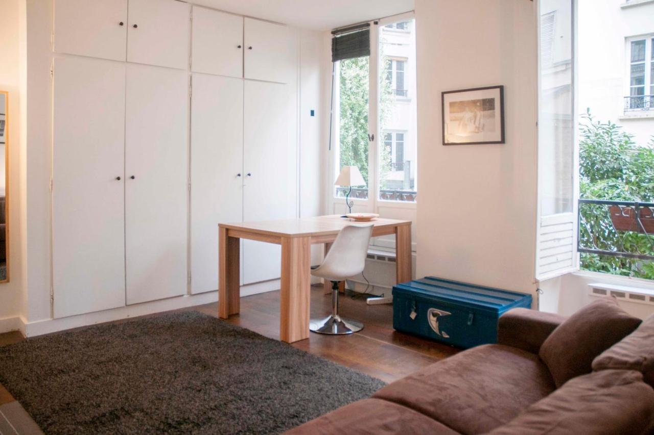 Charming Batignolles Neighborhood Appartamento