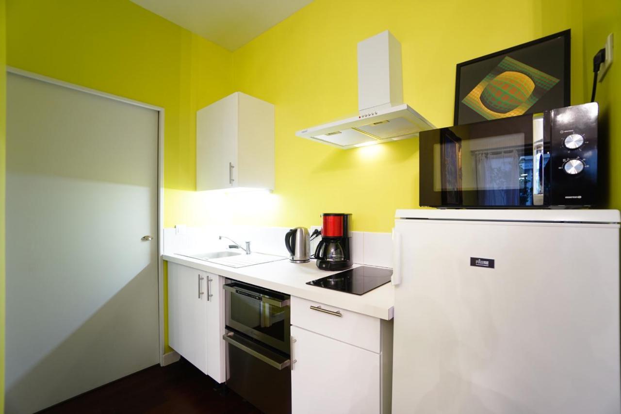 Colored Appt To Beaugrenelle Appartamento