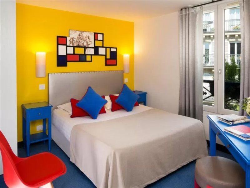 Du Mont Dore Batignolles 3* Parigi