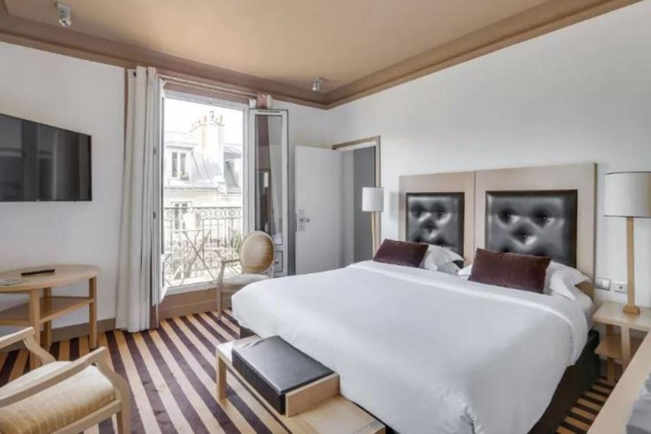 Hotel Duret Champs Elysees 4*