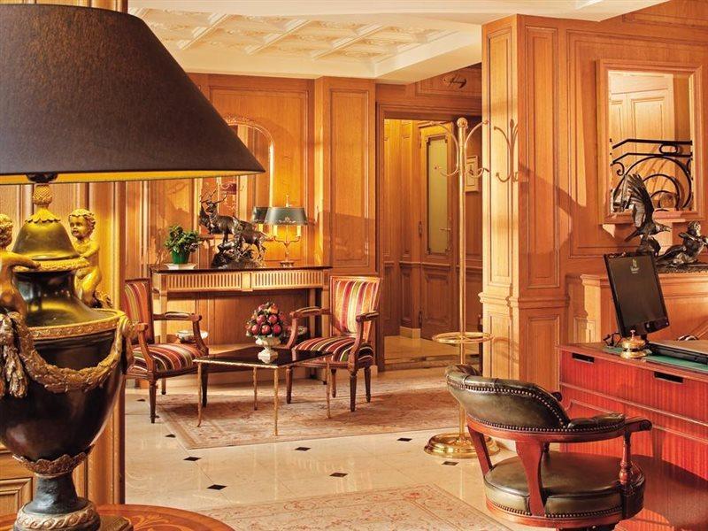 Hotel De Varenne 4*