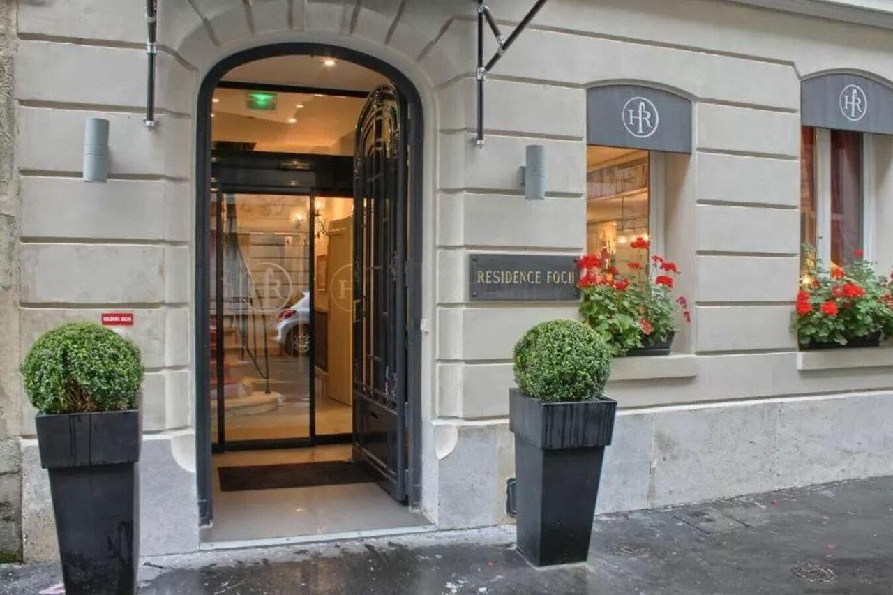Foch Hotel 4*
