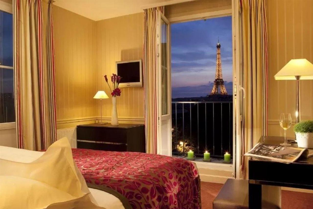 Hotel Duquesne Eiffel Paris