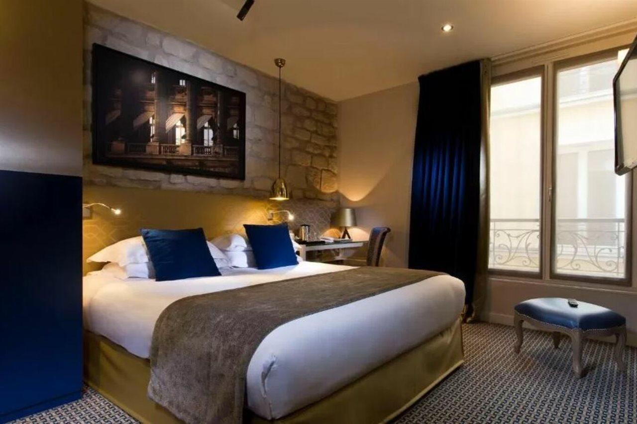 Atmospheres Hotel Paris