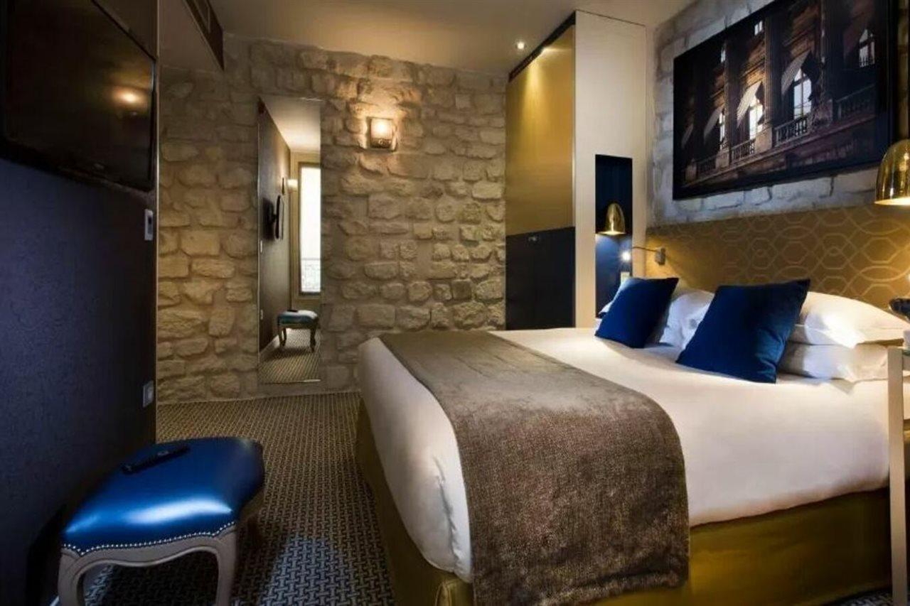 Hotel Atmospheres 4*