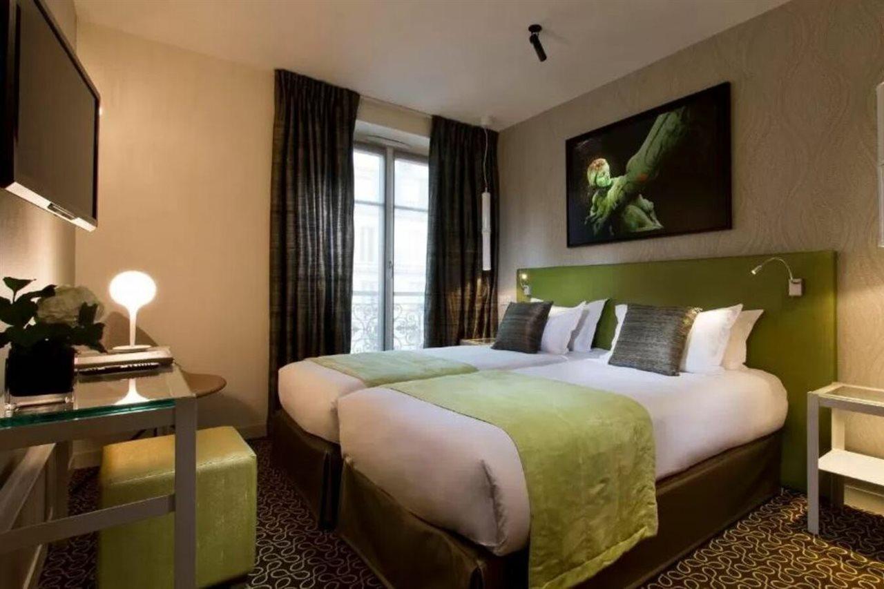 Atmospheres 4* Paris