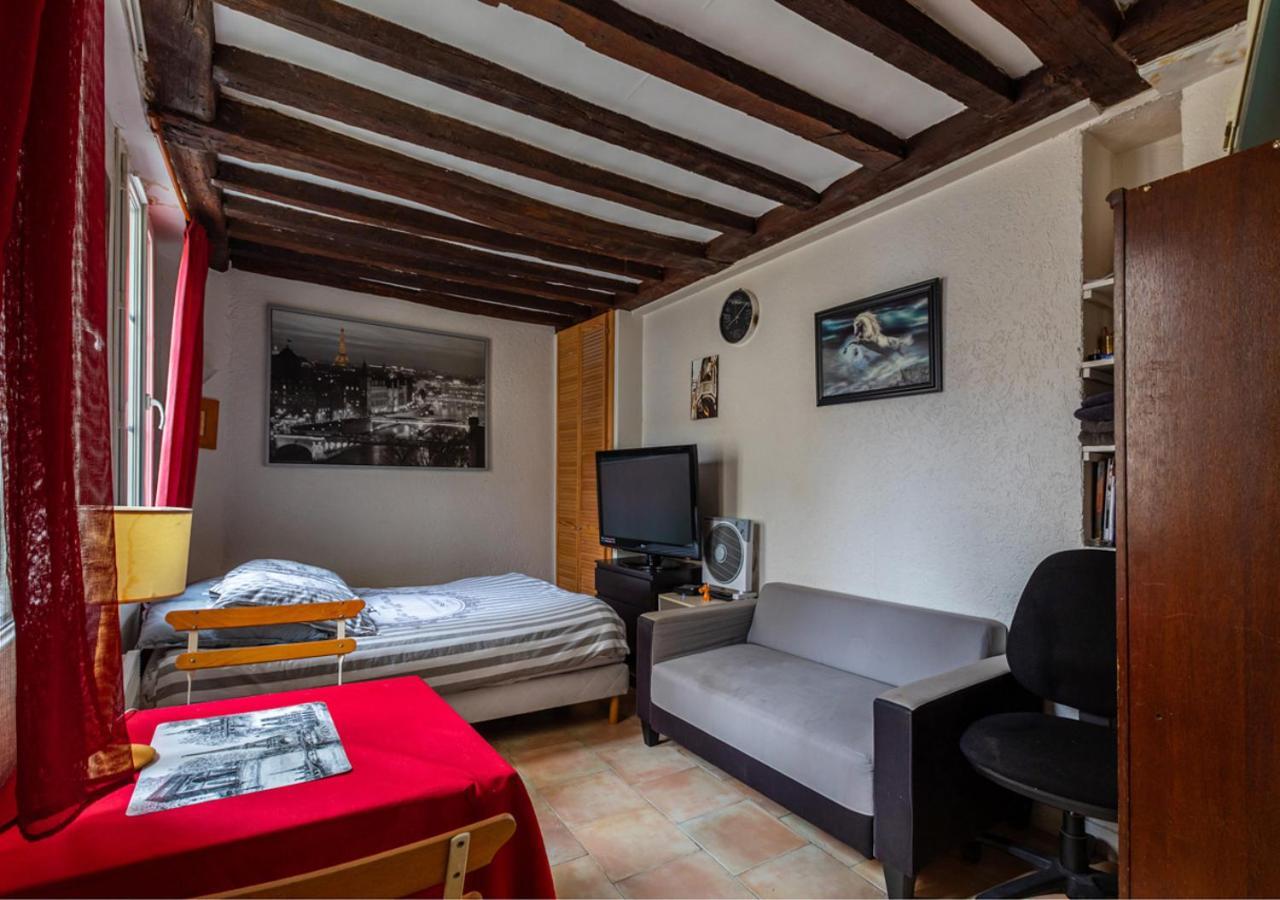 Mouffetard Apartment